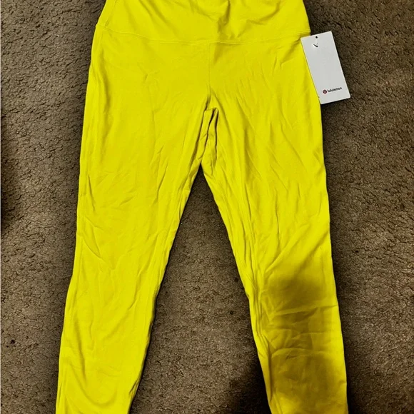 LULU LEMON ALIGN HR PANTS 25” size 12 - Picture 3 of 3